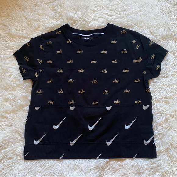 Nike Tops - NIKE metallic logo print boxy crop tee